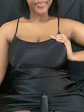 Sipsdoll online show from January 17, 1:40 pm