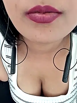 Queen Kushi4 online show from February 15, 8:13 am