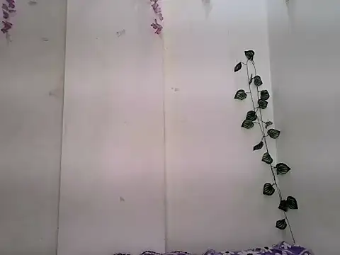 Snapshot of POOJA_Sharma_69 chatting on October 6, 9:26 am POOJA Sharma 69 online show from October 6, 9:26 am