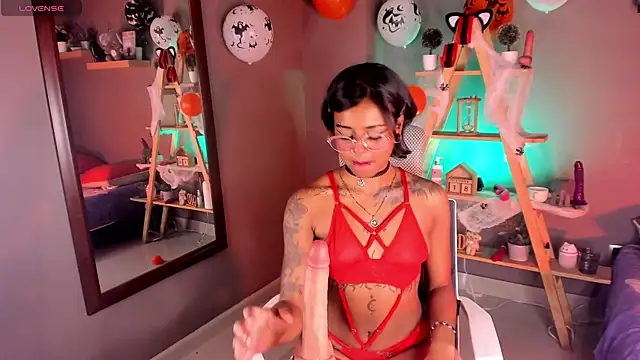 nyxmoonhells online show from October 20, 10:13 pm