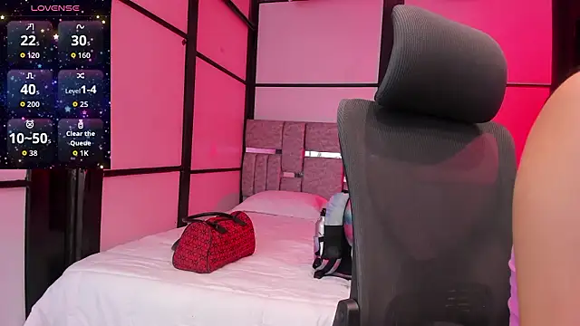 SamaraAnders  online show from March 8, 5:11 am