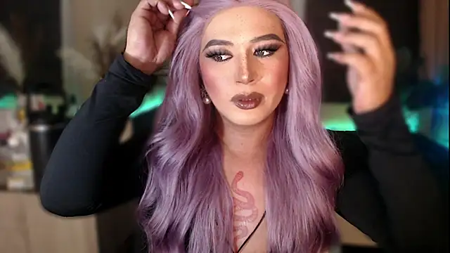 mslilly croft online show from February 4, 8:23 pm