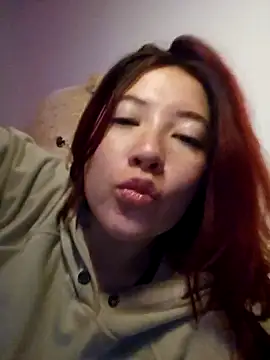 lunnaa  online show from February 7, 10:41 am