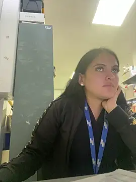 Snapshot of Alice_GS chatting on October 13, 1:36 pm Alice GS online show from October 13, 1:36 pm