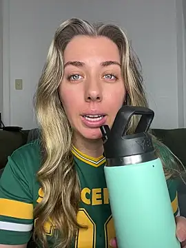 louiseberkeley online show from July 10, 7:09 am