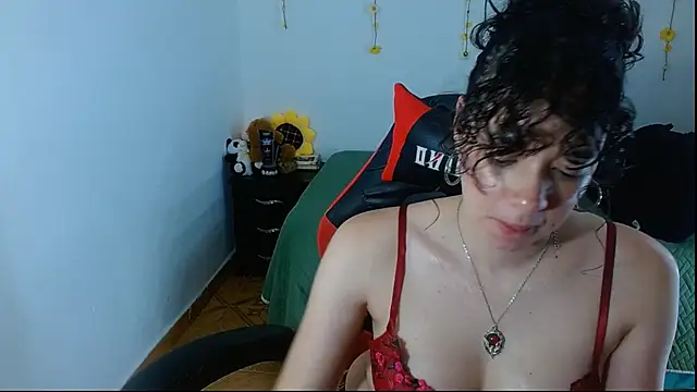 sajecrismaa online show from June 16, 9:27 pm