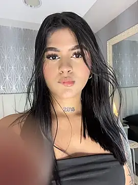 Mia-Medina online show from July 23, 7:33 pm