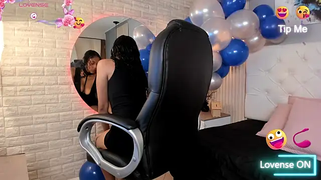 sophiasweet  1 online show from November 11, 12:02 pm