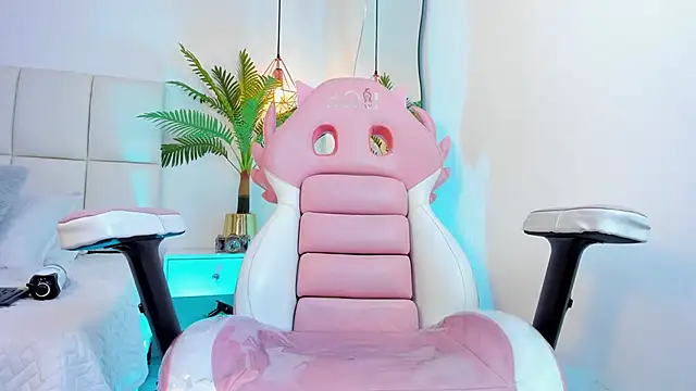 Nina sweetz12 online show from September 18, 6:28 pm