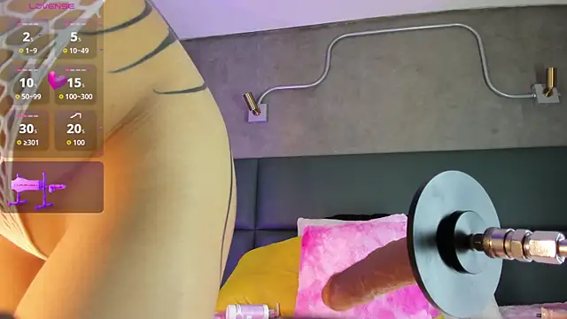 Brooke monroe online show from November 21, 4:31 pm