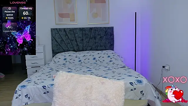 Eliih 01 online show from September 25, 4:11 am