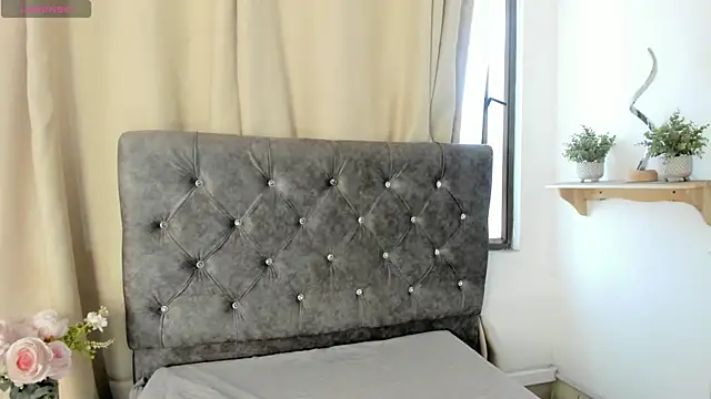 Ginevra esposito online show from July 23, 6:38 pm