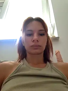 D4ddyslut online show from September 20, 9:18 am