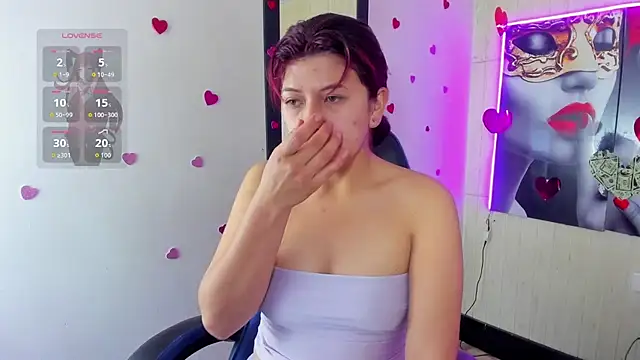 Raven Rouge  online show from June 19, 12:52 pm