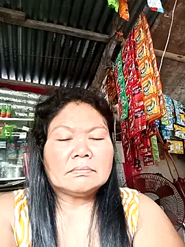 Snapshot of Mari_fvcks chatting on October 13, 10:01 pm Mari fvcks online show from October 13, 10:01 pm