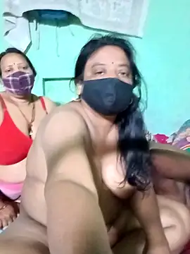 LoveOnStream online show from March 12, 4:31 pm