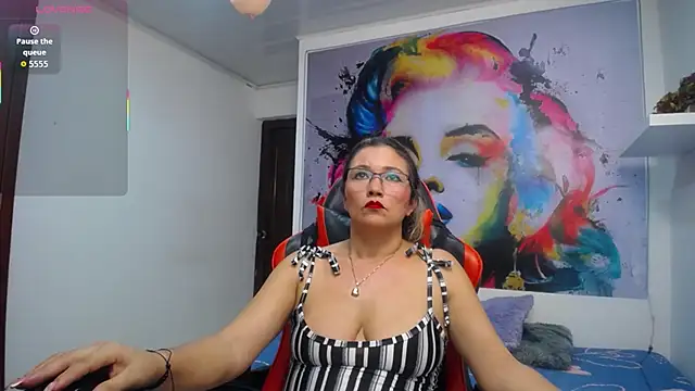 noelia milf19 online show from March 7, 1:01 am