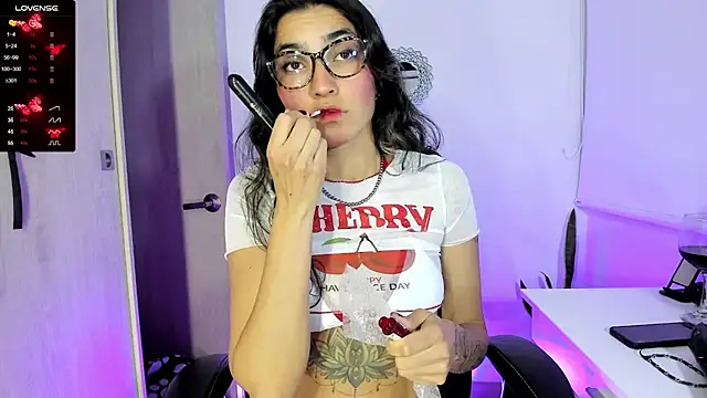 bella thorne3 online show from September 20, 12:54 am