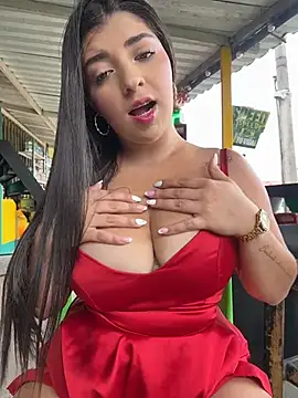 Isaa-Sweet online show from July 4, 3:19 pm