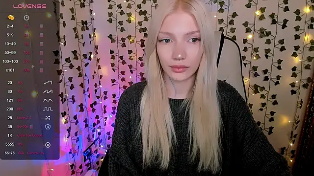 AnyaTaylor  online show from February 6, 8:29 am