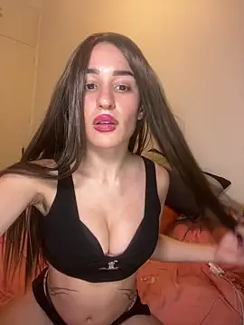 kendrafarq online show from March 19, 3:44 am