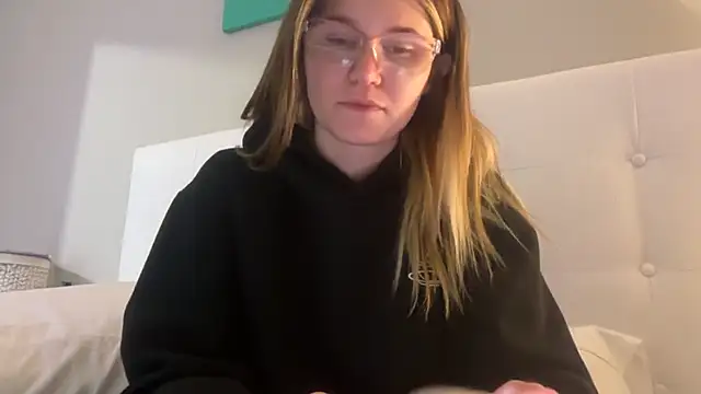 Riley ray69 online show from April 29, 2:48 am