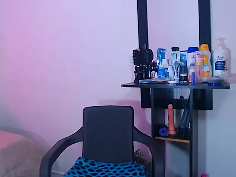 natashat lorent online show from December 22, 9:51 pm