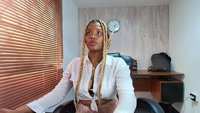 ArianaBeake online show from October 30, 7:26 pm