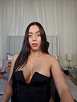 AriadnaTaylor online show from November 28, 7:06 pm