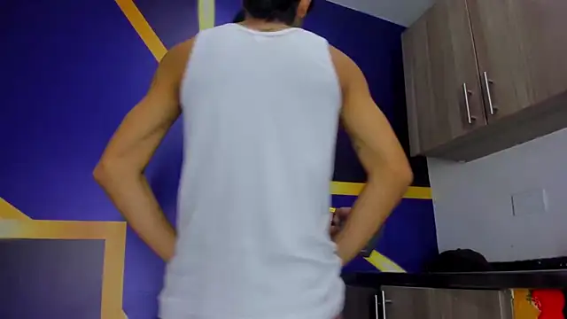 gustavo saaled19  online show from October 2, 7:52 pm