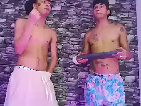 gustavo saaled19  online show from October 16, 11:18 pm