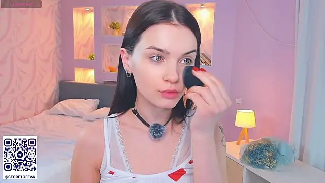 TeriRipka online show from November 12, 7:12 pm