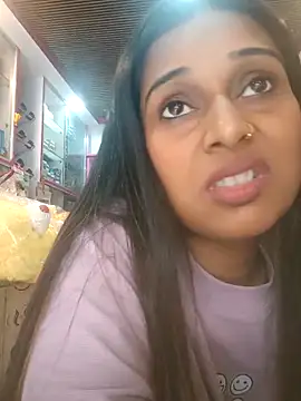 hotshreya69 online show from October 8, 11:03 am