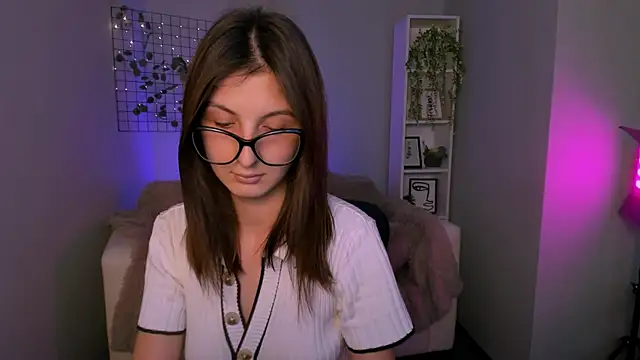 laisy flay online show from September 11, 4:18 pm