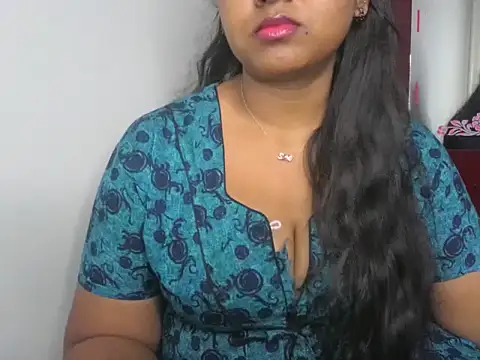 its me Rashmi online show from October 3, 7:57 am