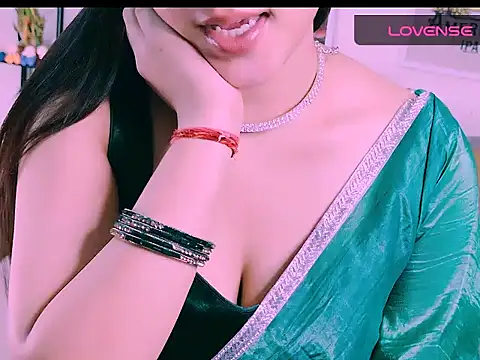 Snapshot of My_Rose chatting on September 20, 1:53 pm My Rose online show from September 20, 1:53 pm