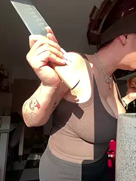 OliviaaFischer online show from June 29, 4:39 pm