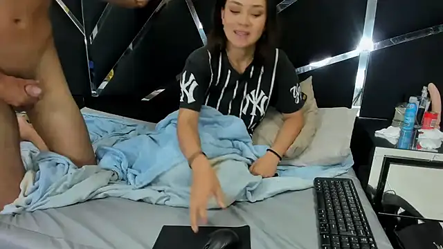 Noa Arez online show from February 16, 7:52 am