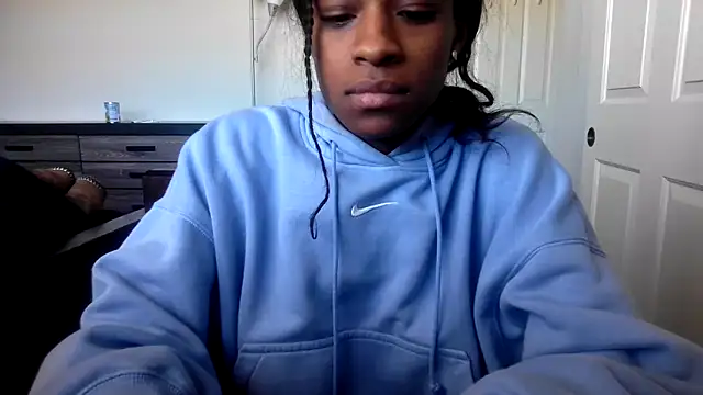 Snapshot of Marlowlovee chatting on September 21, 5:22 pm Marlowlovee online show from September 21, 5:22 pm