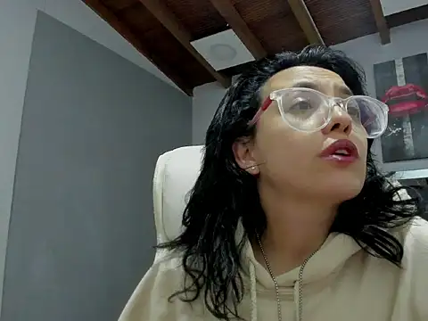 dalila macherano1 online show from September 21, 4:11 am