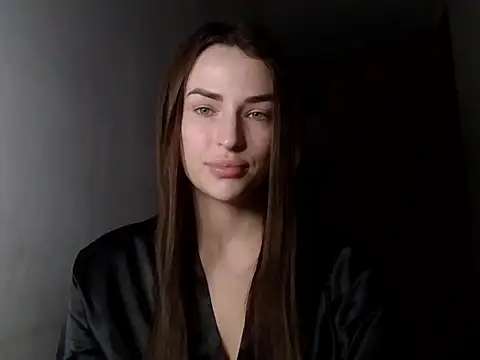 MandiBrooks online show from October 18, 7:26 pm