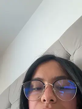 Melissa coch online show from October 2, 4:01 pm