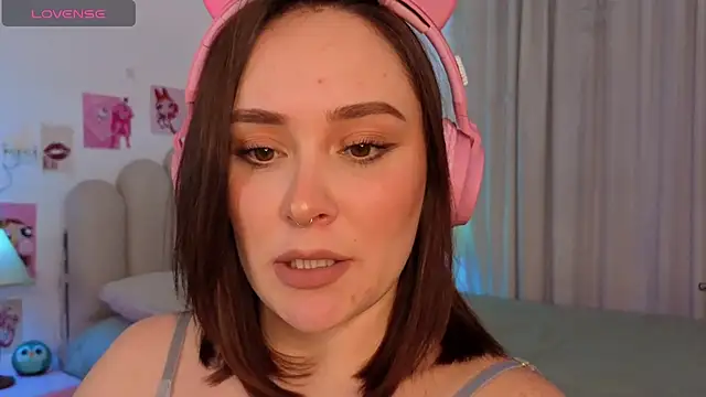 sofi graay online show from August 8, 7:33 pm