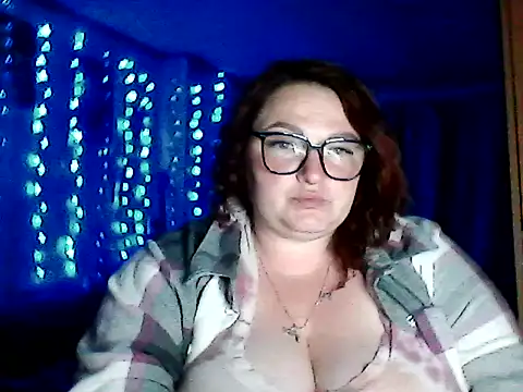AngelQSky online show from May 11, 8:17 pm