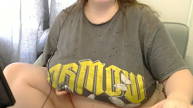 brattyprincessemma online show from March 11, 10:08 am