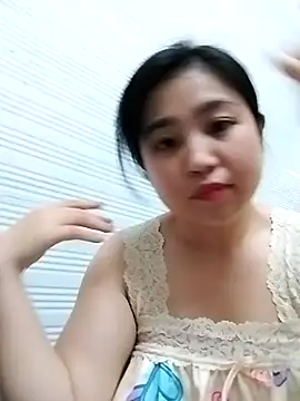 Minn-cute online show from April 30, 10:53 am