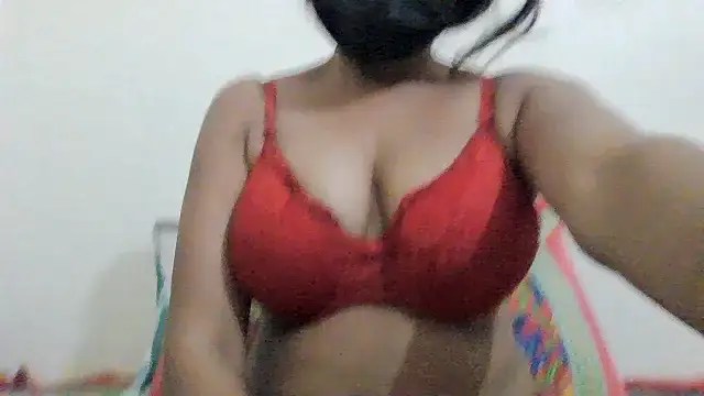 Little toy girl online show from July 12, 12:39 pm