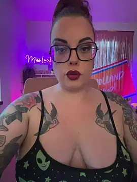 Miss Lucifer6 online show from June 26, 7:37 pm