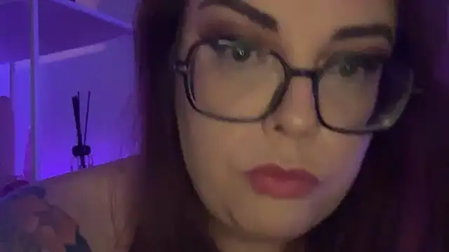 Miss Lucifer6 online show from May 2, 9:18 pm