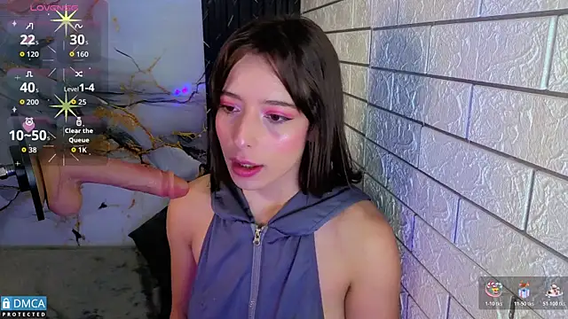 nena cupcake  online show from December 1, 11:25 am